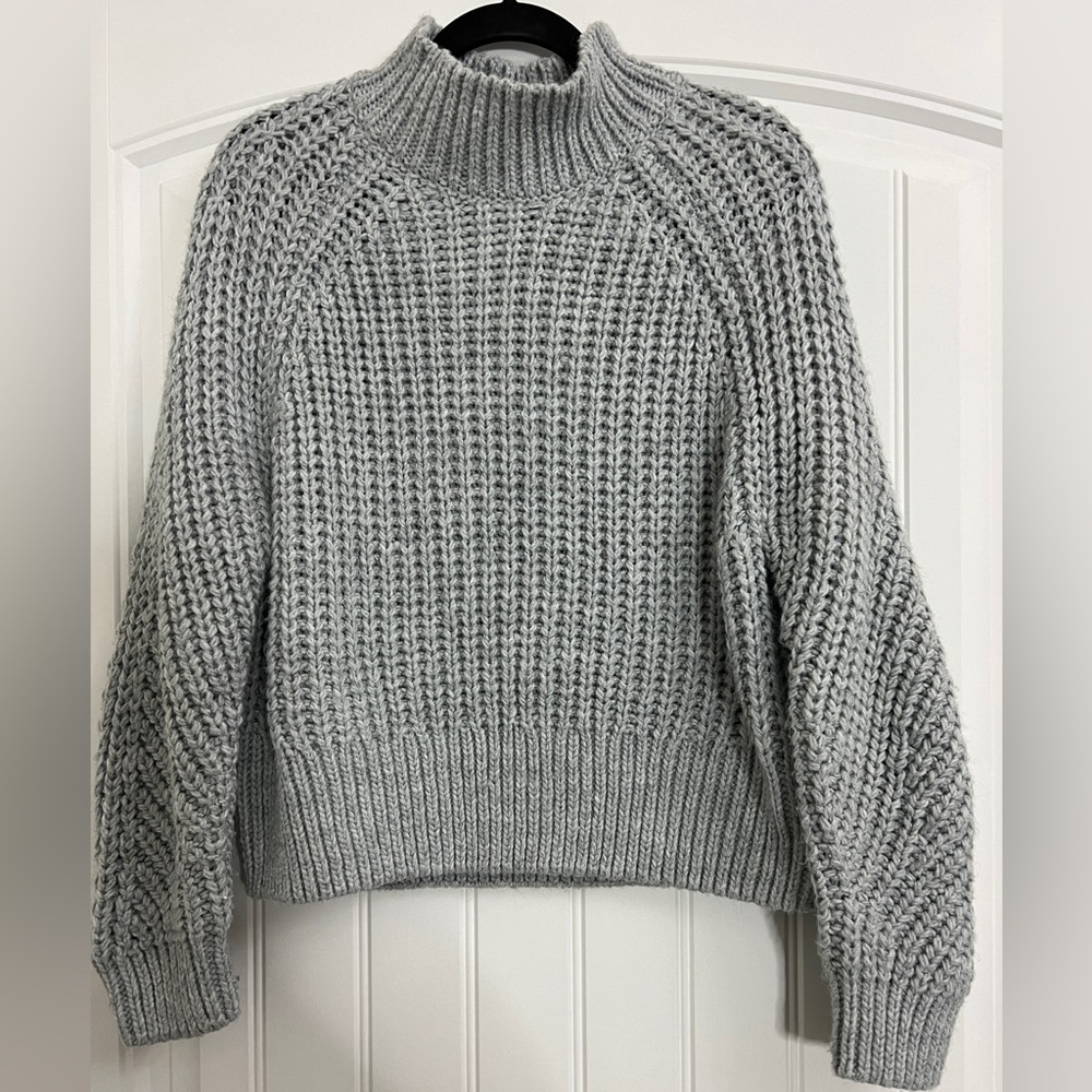 H&M mock neck chunky knit sweater
